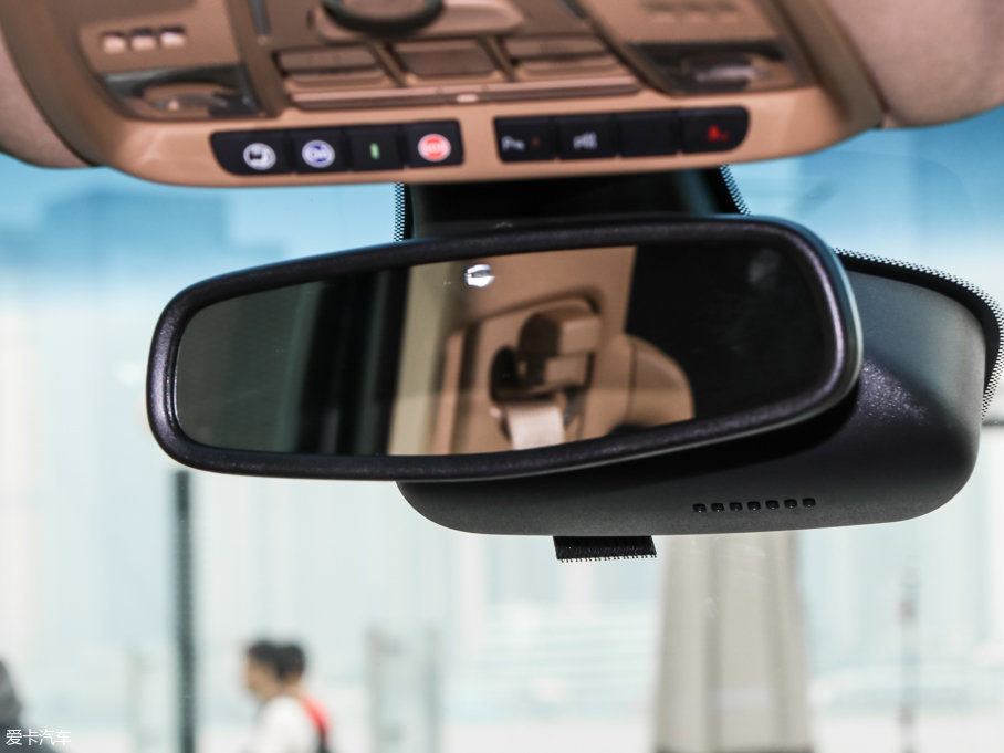 2017eGL8 ES 28T Ş V