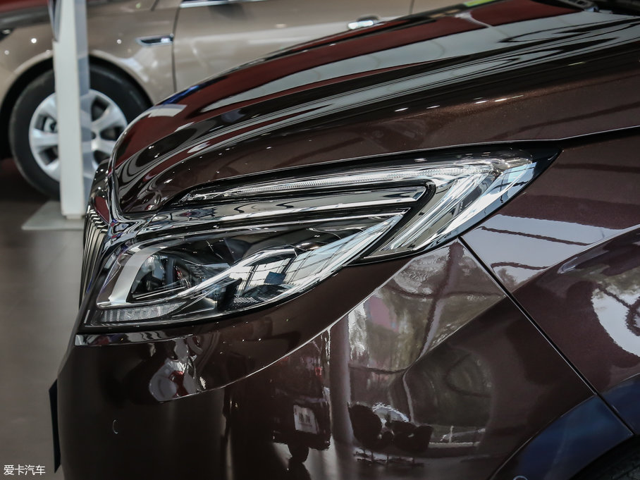 2017eGL8 ES 28T Ş (gu)V