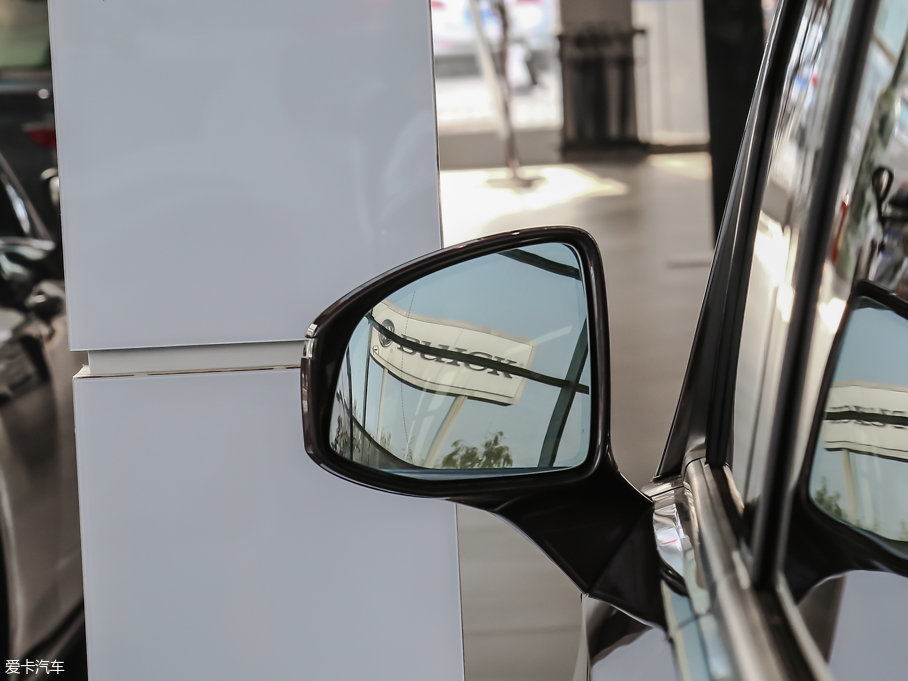 2017eGL8 ES 28T Ş V