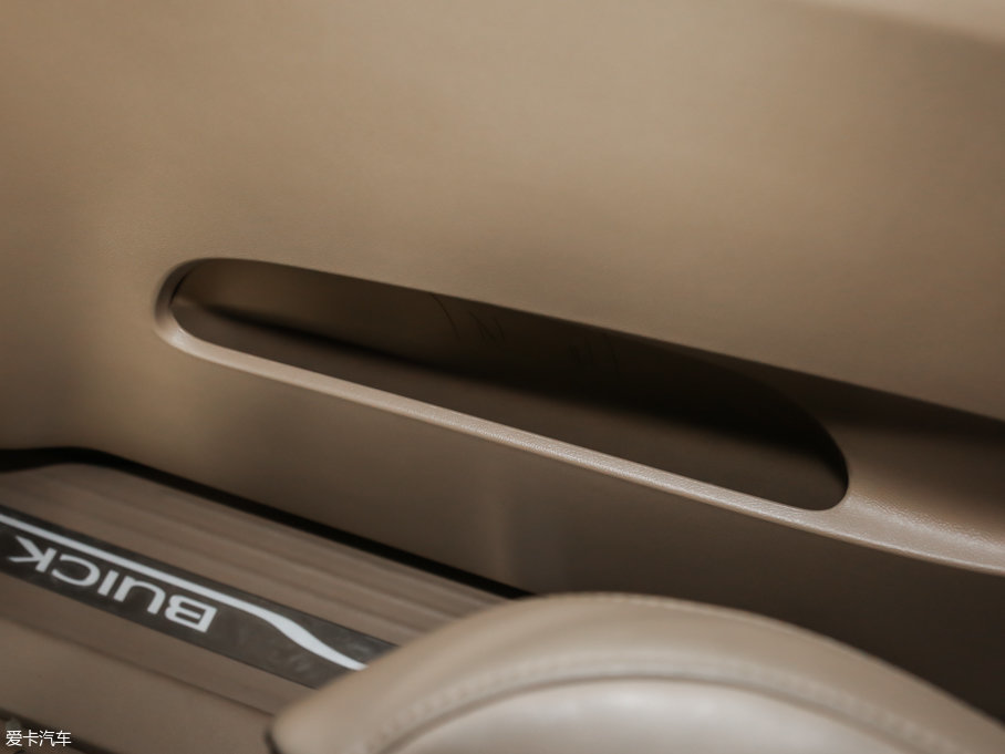 2017eGL8 ES 28T Ş V