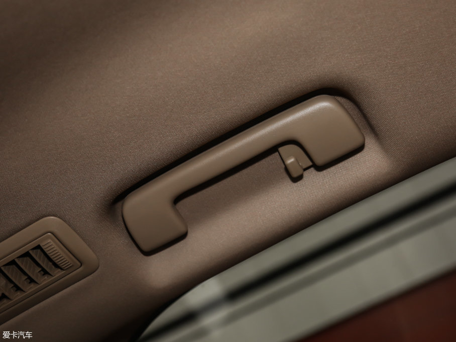 2017eGL8 ES 28T Ş V