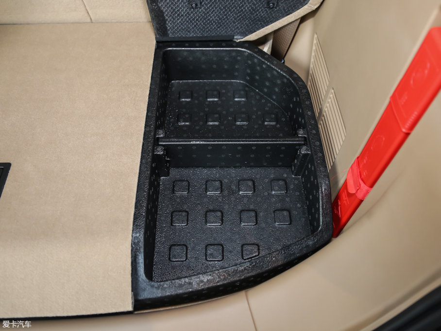 2017eGL8 ES 28T Ş V