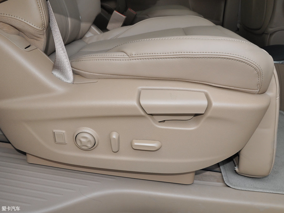 2017eGL8 ES 28T Ş V