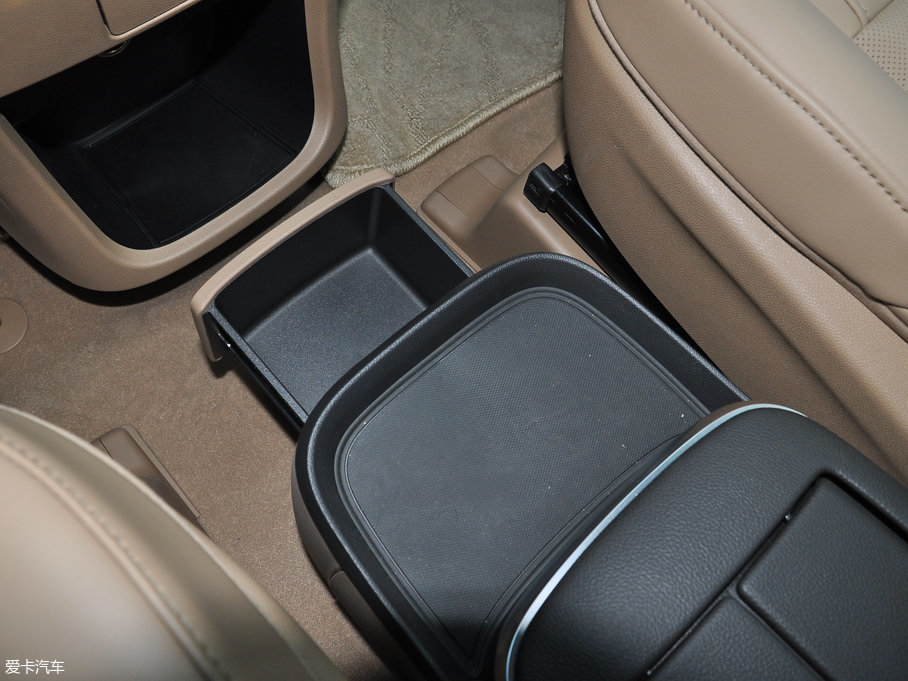 2017eGL8 ES 28T Ş V