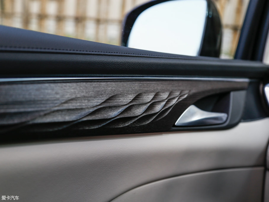 2017eGL8 ES Avenir V