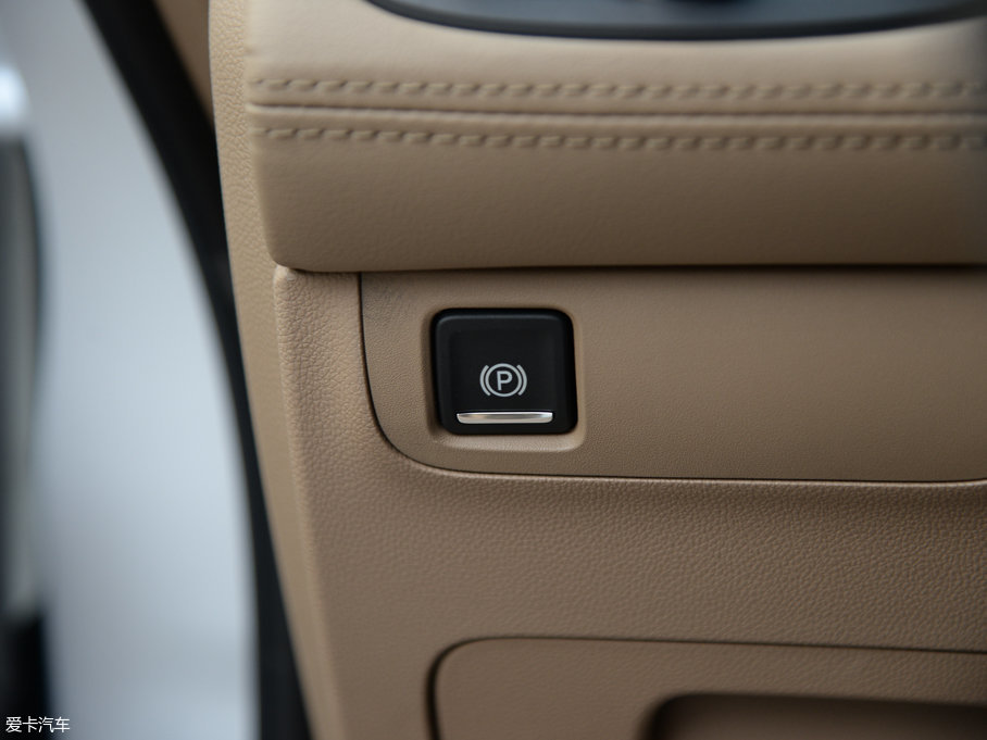 2017eGL8 ES 28T  (gu)V