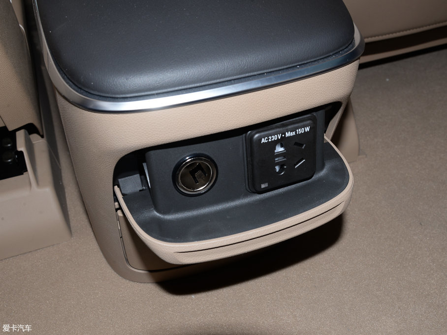 2017eGL8 ES 28T  (gu)V