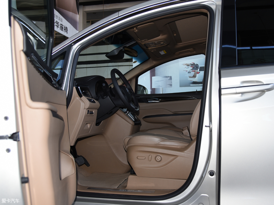 2017eGL8 ES 28T Ş V