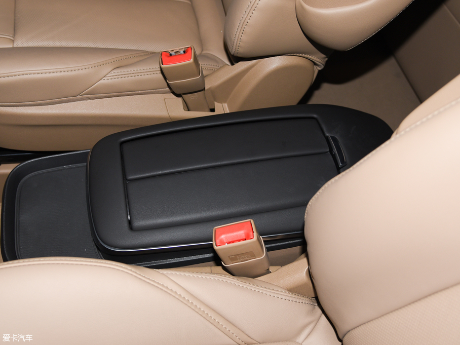 2017eGL8 ES 28T Ş V