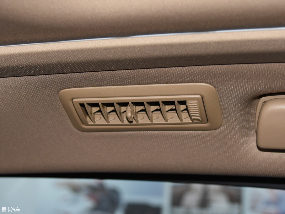 2017eGL8 ES 28T Ş V