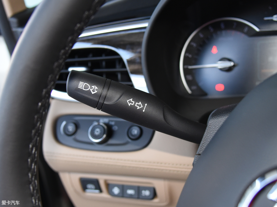 2017eGL8 ES 28T Ş V