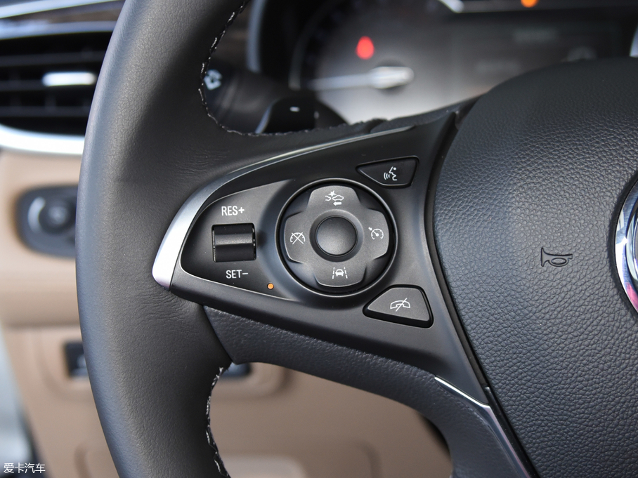 2017eGL8 ES 28T Ş V