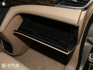 上汽通用別克2017款別克GL8豪華商務