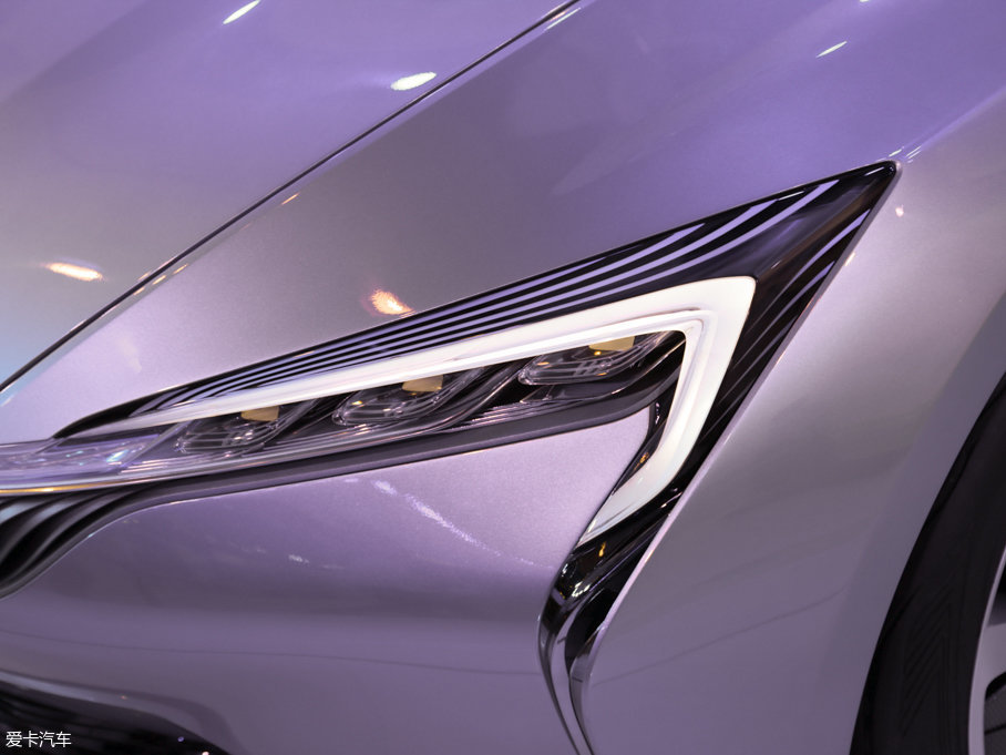 2017��e��VELITE ����܇