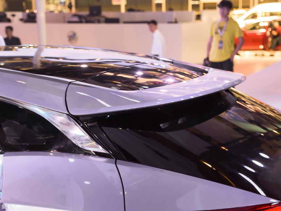 2017��e��VELITE ����܇