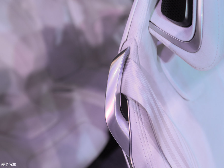 2017��e��VELITE ����܇