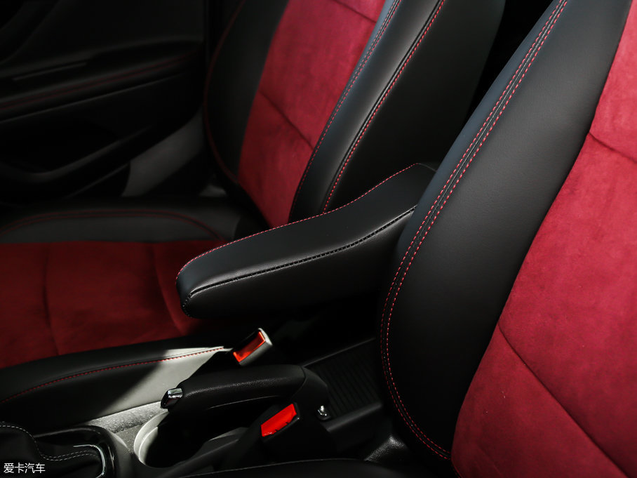 2017 18T ԄӃ򌶼оӢ