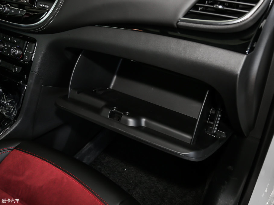 2017 18T ԄӃ򌶼оӢ