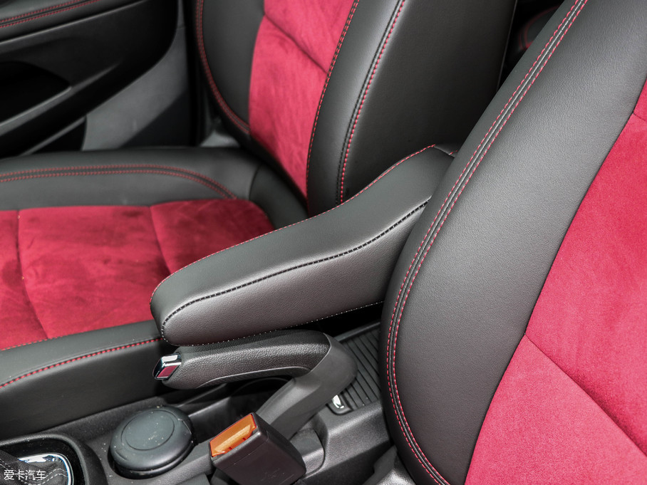 2017 18T ԄӃ򌶼оӢ