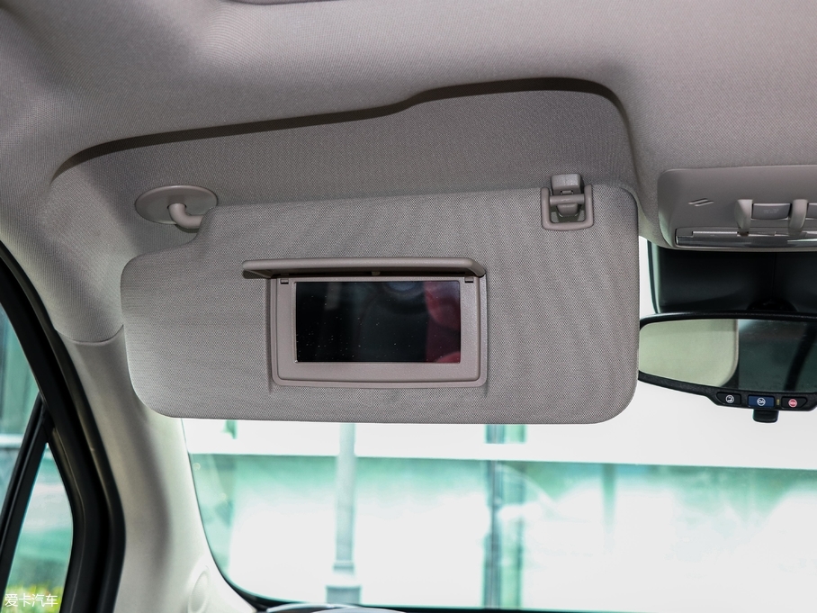 2017 18T ԄӃ򌶼оӢ