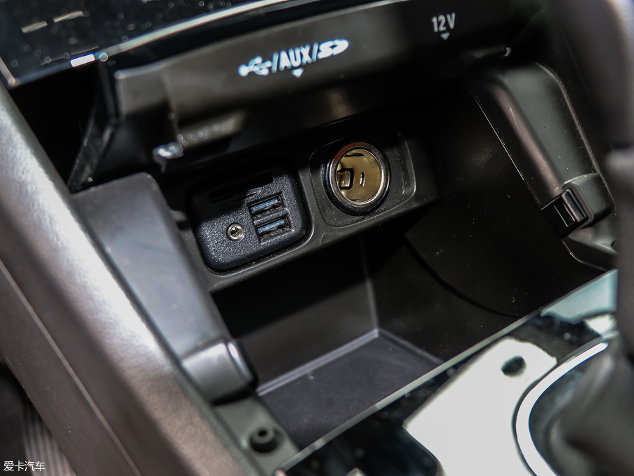 2017 18T ԄӃ򌶼оӢ