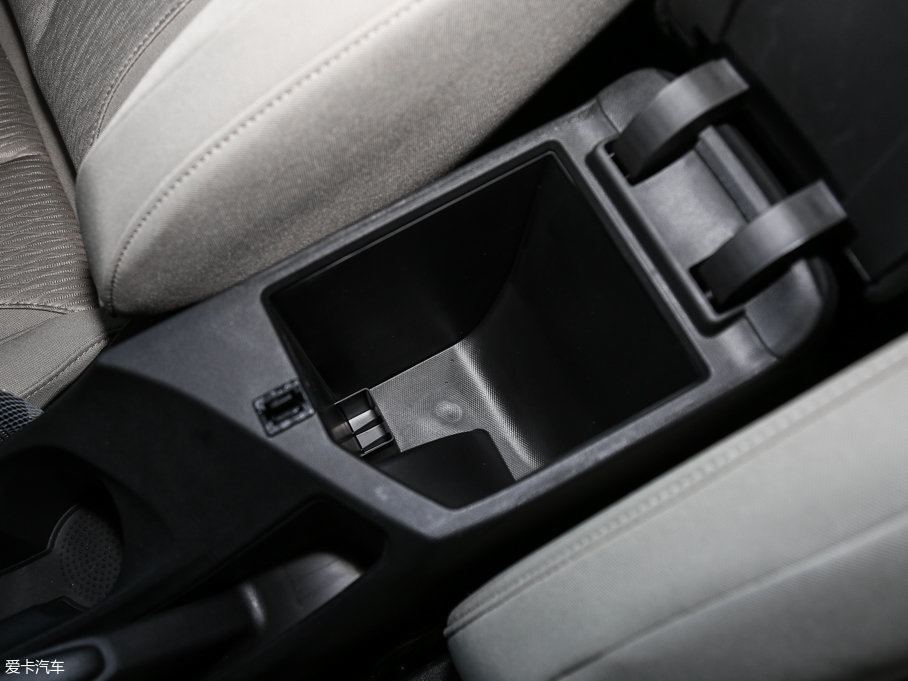 2017Ӣ 15N Ԅ(dng)M(jn)ȡ