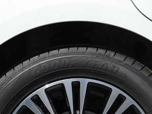 201715N Ԅ(dng)A ݆̥Ʒ