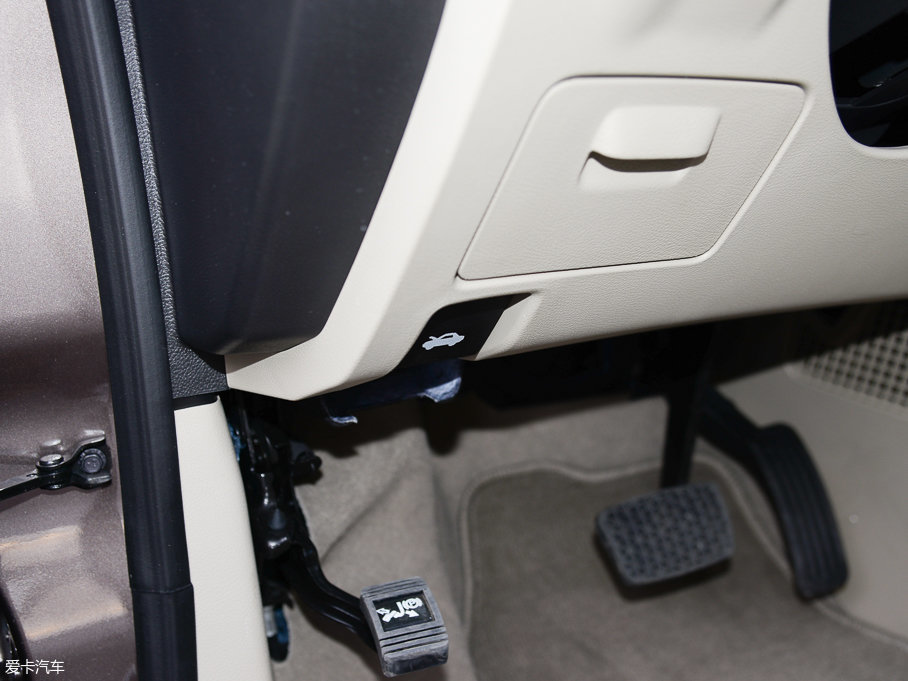 2017eGL8 25S F (gu)V