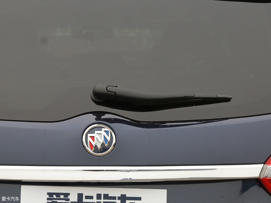 2017eGL8 25S m (gu)V