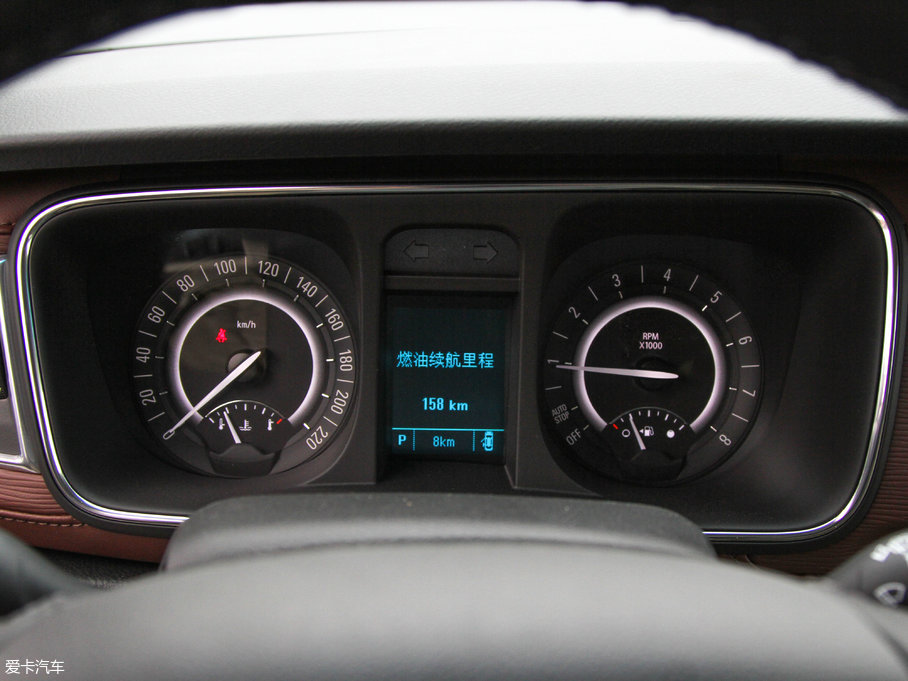 2017eGL8 25S m (gu)V