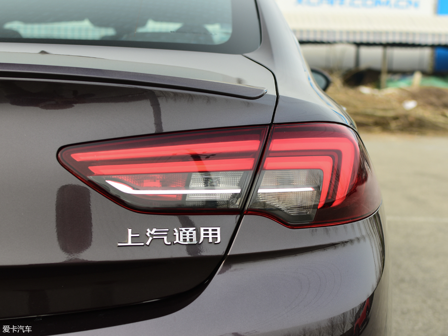 2017�����GS 28T ���F��