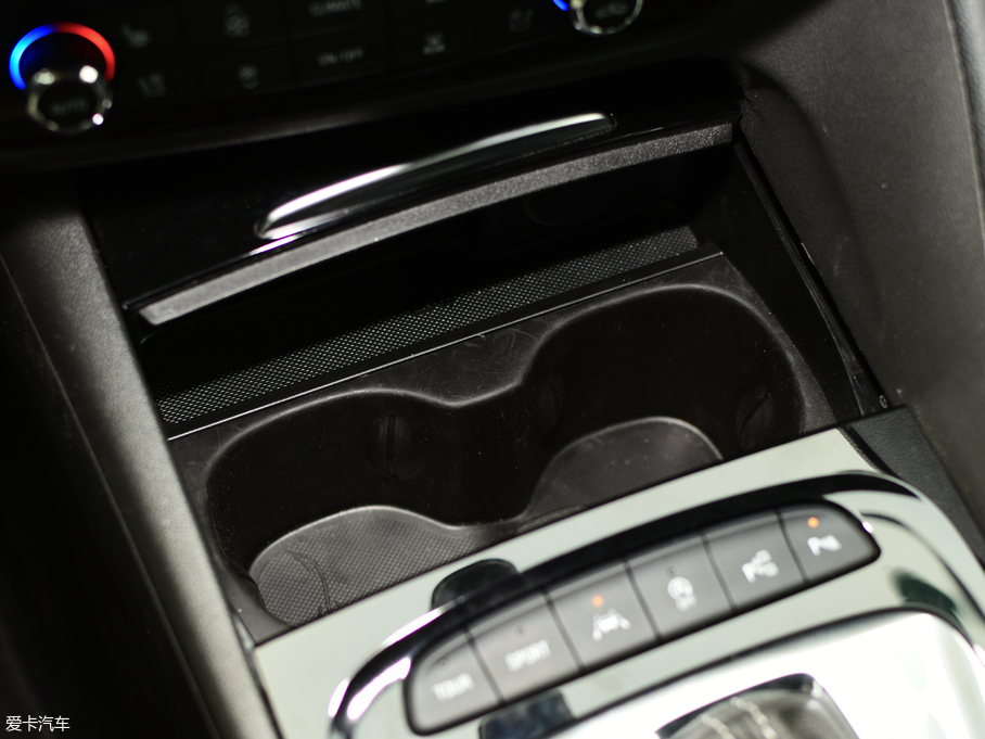 2017�����GS 28T ���F��