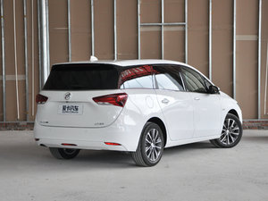 2018款18T 6座尊贵型 整体外观