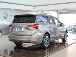 2018款18T 6座尊贵型 整体外观