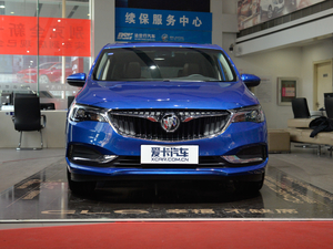 2018款18T 6座尊贵型 正前