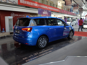 2018款18T 6座尊贵型 整体外观