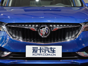 2018款18T 6座尊贵型 中网