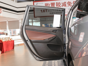 2018款18T 6座豪华型 左后车门