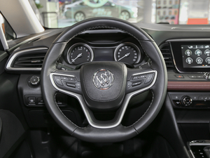 2018款18T 6座豪华型 方向盘