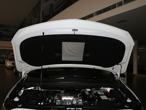2018款18T 6座精英型 其它