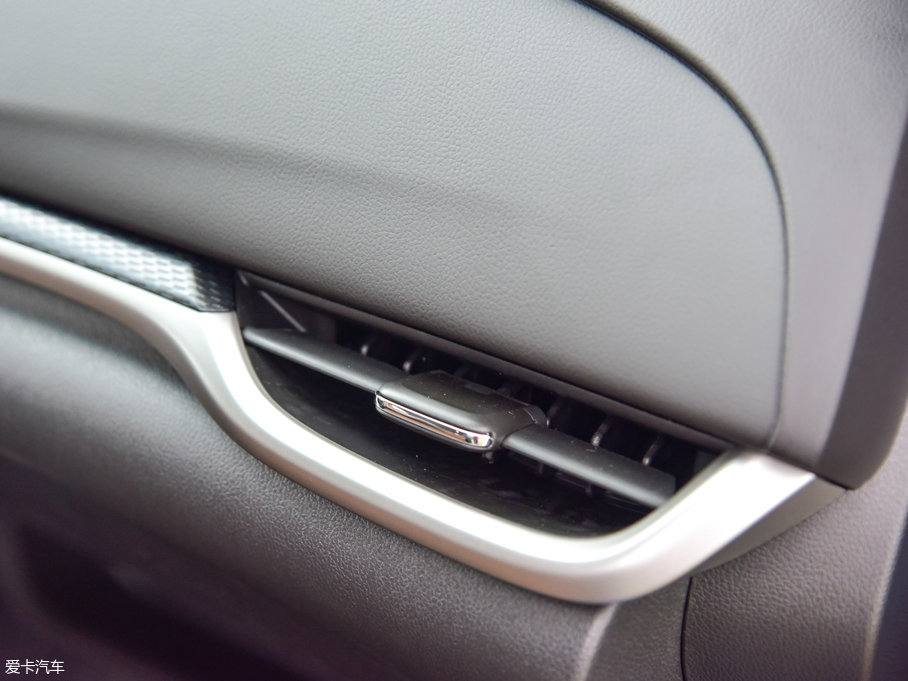 2018 18T Ԅ(dng)Ş V