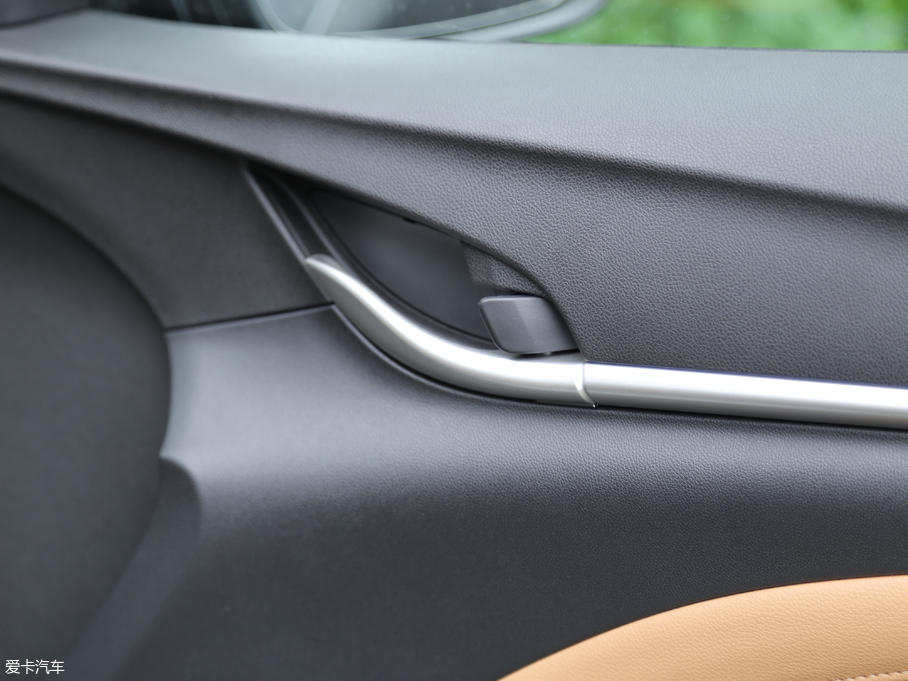 2018 18T Ԅ(dng)Ş V