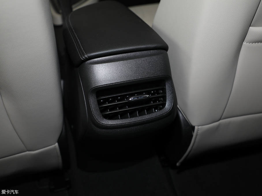 2018 15T pxϾӢ (gu)V