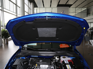 2018款18T 自动精英型 国V 其它