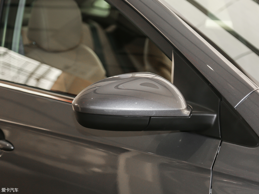 2018Ӣ 18T Ԅ(dng)Ş V