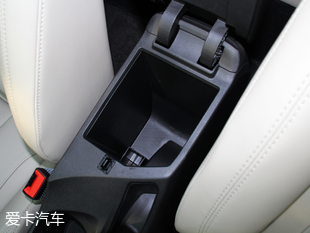 上汽通用別克2018款英朗