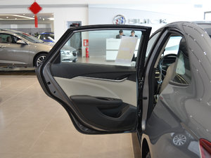 201815T pxϾӢ V ܇T