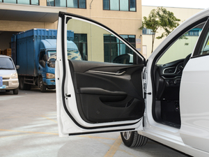 201818T ԄӾӢ V {λ܇T