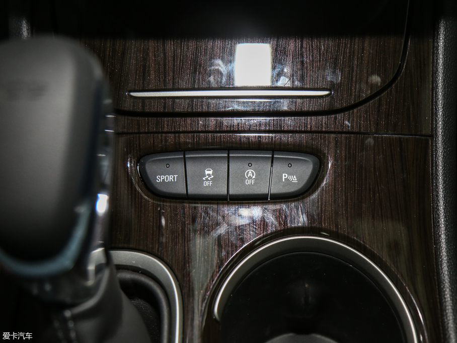 2018������Pro ���� 20T �p�x�Ͼ�Ӣ��