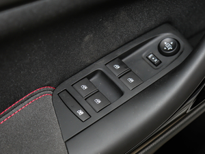 201820T pxM(jn)ȡ {܇ƅ^(q)	